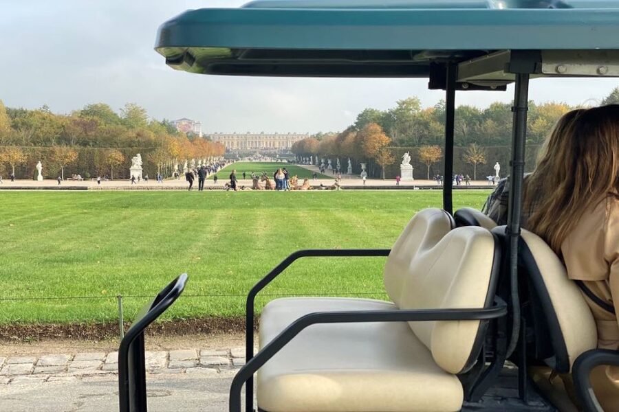 Versailles: Royal Palace & Gardens Private Golf Cart Tour - Versailles gardens by four-seat cart: what you can cover