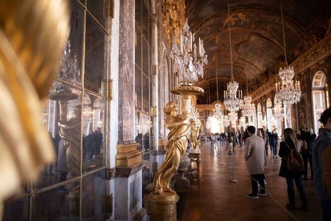 Versailles Royal Palace & Gardens with Exclusive Petit Apartments - Petit Apartments: Seeing Louis XIV and Family Beyond the Crowds