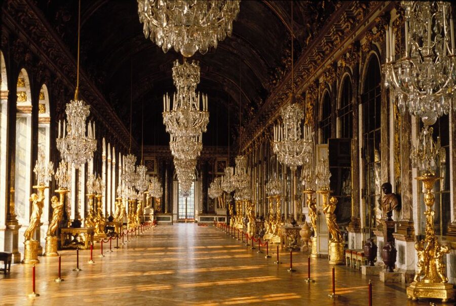 Versailles: Skip-the-Line Guided Tour of Palace with Gardens - What’s included, what’s not: the $88 value test