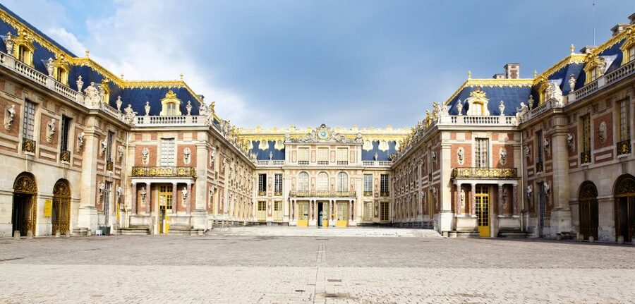 Versailles: Skip-the-Line Guided Tour of Palace with Gardens - Gardens after the palace: your self-guided hour outside