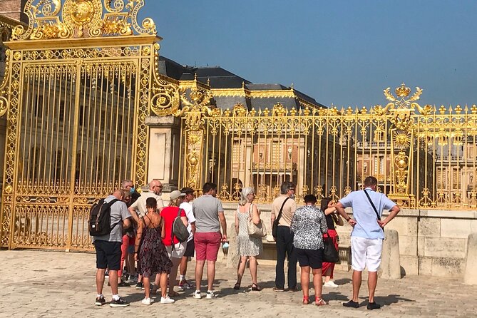Versailles Small Group Guided Tour with Local Guide - Meeting at the Equestrian Statue of Louis XIV: start like a pro