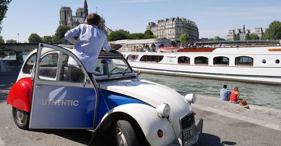 Vintage 2CV tour + Cruise - Entering the 2CV: Why This Car Works in Paris