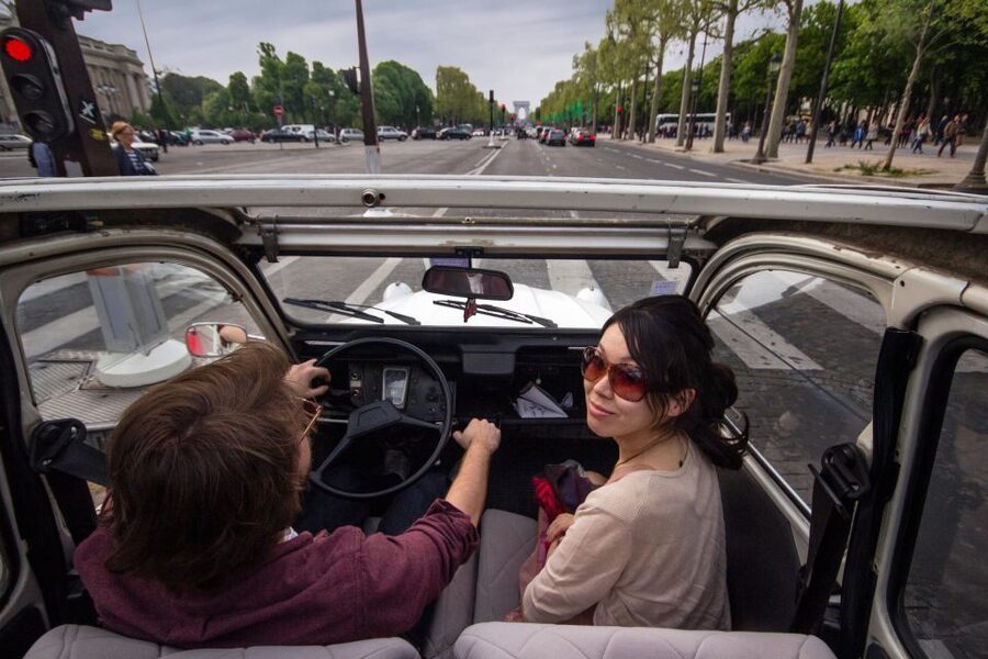 Vintage 2CV tour + Cruise - Private Guide Energy: What You Get When It’s Not a Big Bus