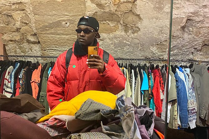 Vintage Shopping Tour In Paris with a Guide - Key things to know before you go
