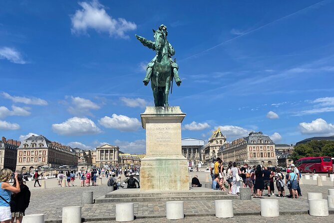 Visit of the Palace of Versailles - Getting in fast: one-day tickets, turnstiles, and what unlimited access actually means