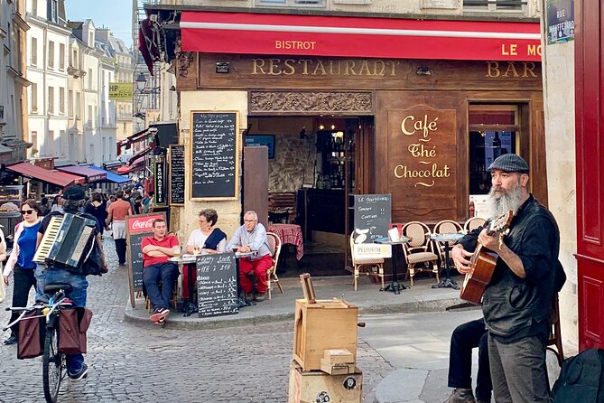 Walk & Wine Tour in the Latin Quarter - Small-group vibe: why the guide Q&A is the real payoff