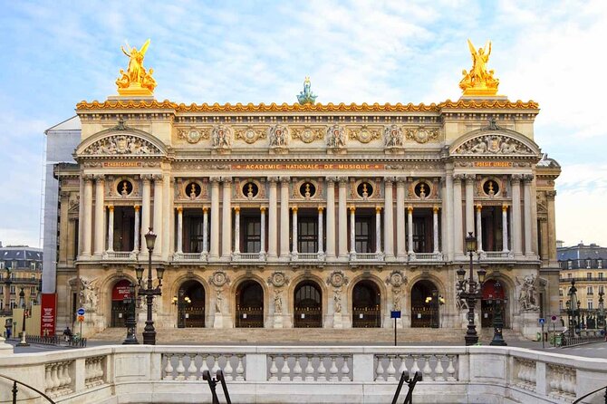 Welcome to Paris - Place Dauphine: Henri IV-era vibe without the crowds