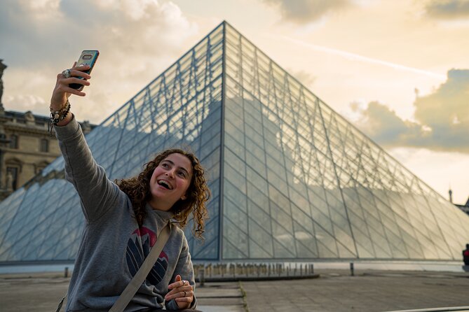 Worktown Games: Private Self-Guided Walking Tours in Paris - Luxembourg Gardens: bonus points and room to breathe