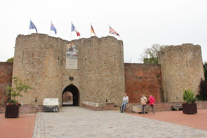 WW1 Somme Battlefields - Private tour from Paris aboard a Van (2 pax) - A 6:30am private van to the Somme battlefields